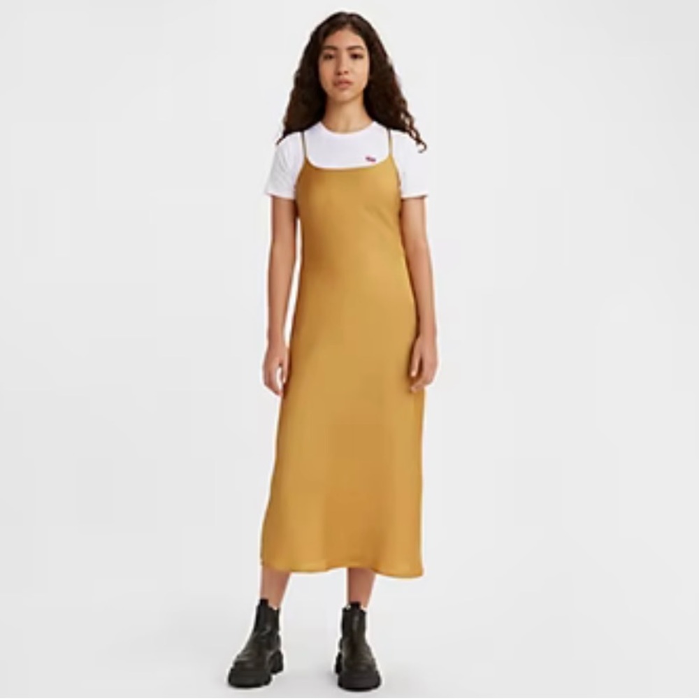 LEVIS MUSTARD SLIP DRESSS